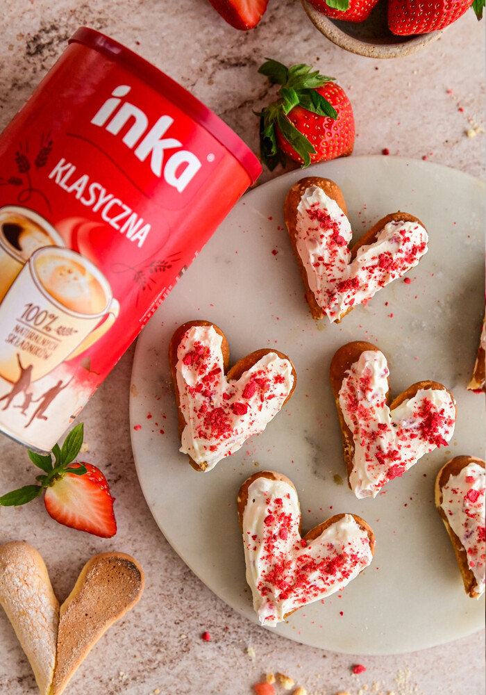 Tiramisu truskawkowe bez jajek